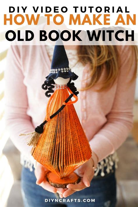 Witch hallowen book
